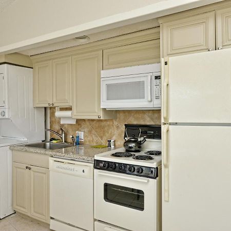 Lake Travis Bungalow Casita Golden Rod #2 Lakeway Dış mekan fotoğraf